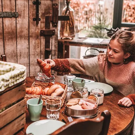 Crash'nstay - Wachtpost 20 *