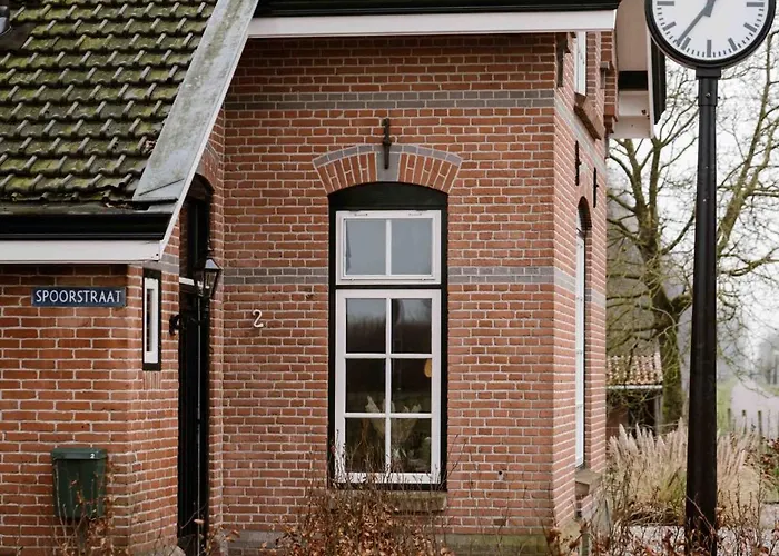 Crash'nstay - Wachtpost 20 *